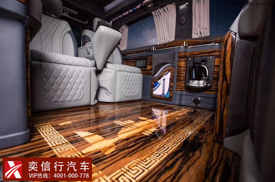 魚和熊掌兼得 進口奔馳V250房車，尊貴出行新典范