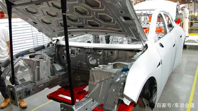 小鵬訂購1.2萬噸大型壓鑄機，技術升級能否助其超越特斯拉？